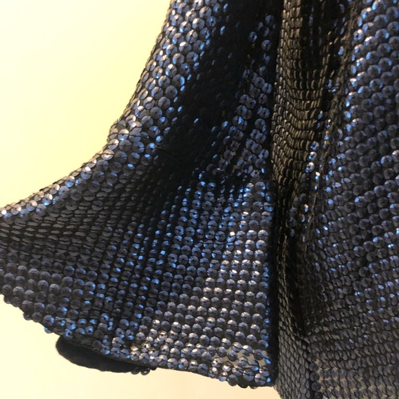 NWT Trouve Sequence Metallic Blouse M - Picture 10 of 10